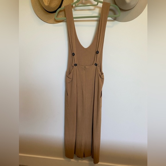 Roolee linen blend jumper dress - Picture 3 of 3